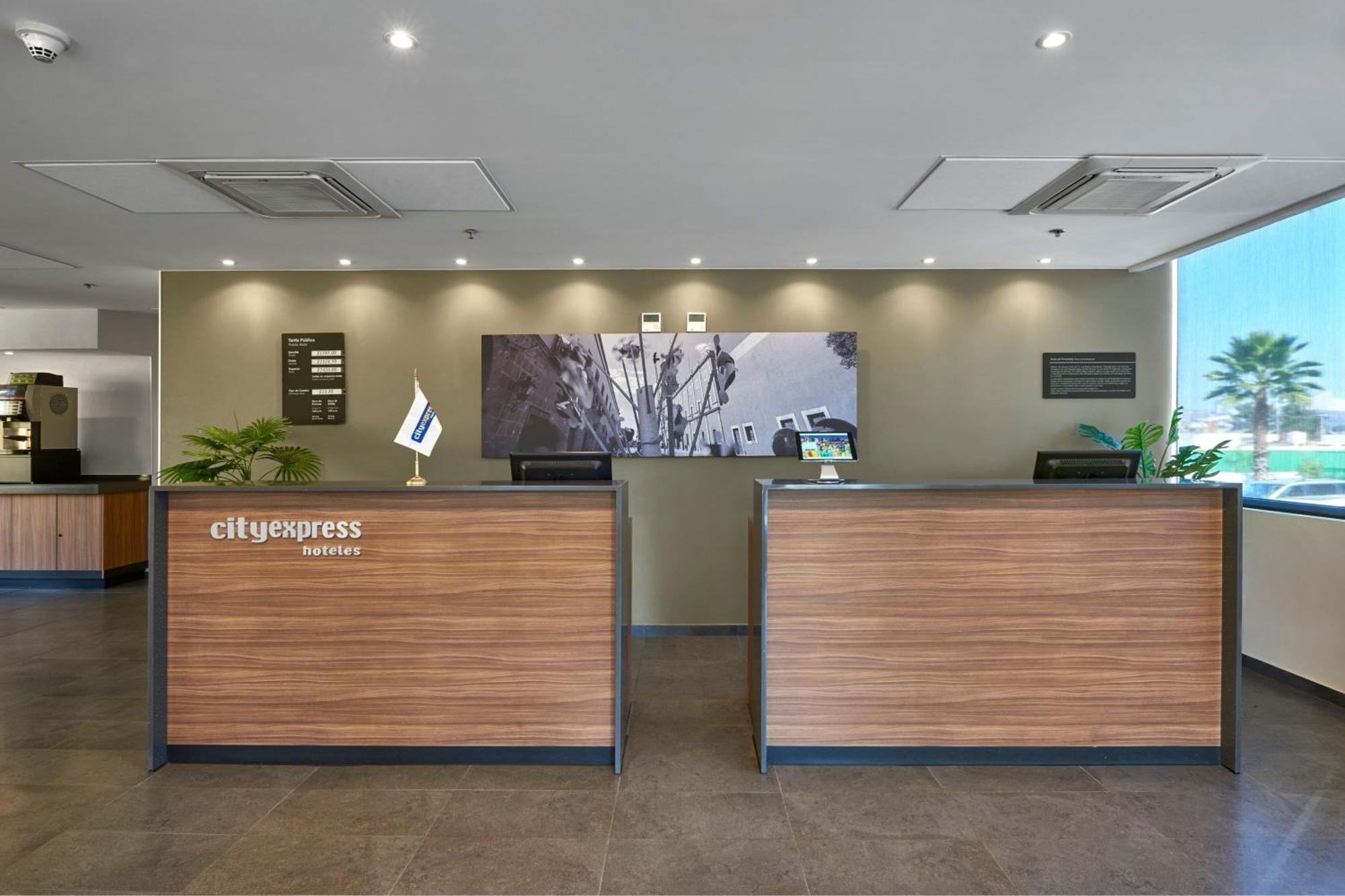 Hotel Express By Marriott 4*